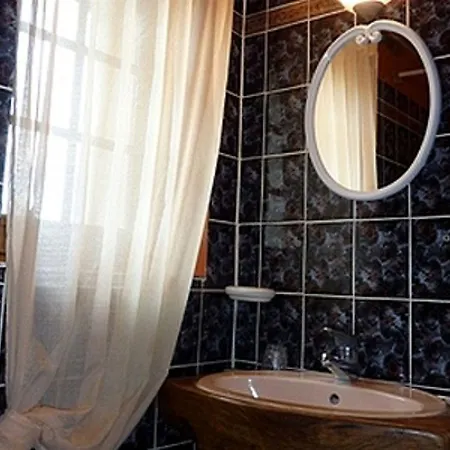 Hotel Le Village Gaulois 2*