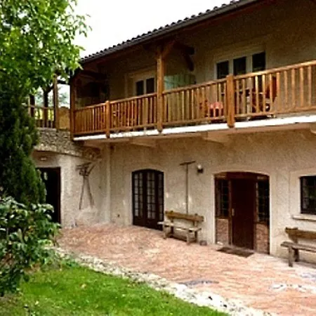 Hotel Le Village Gaulois Marre